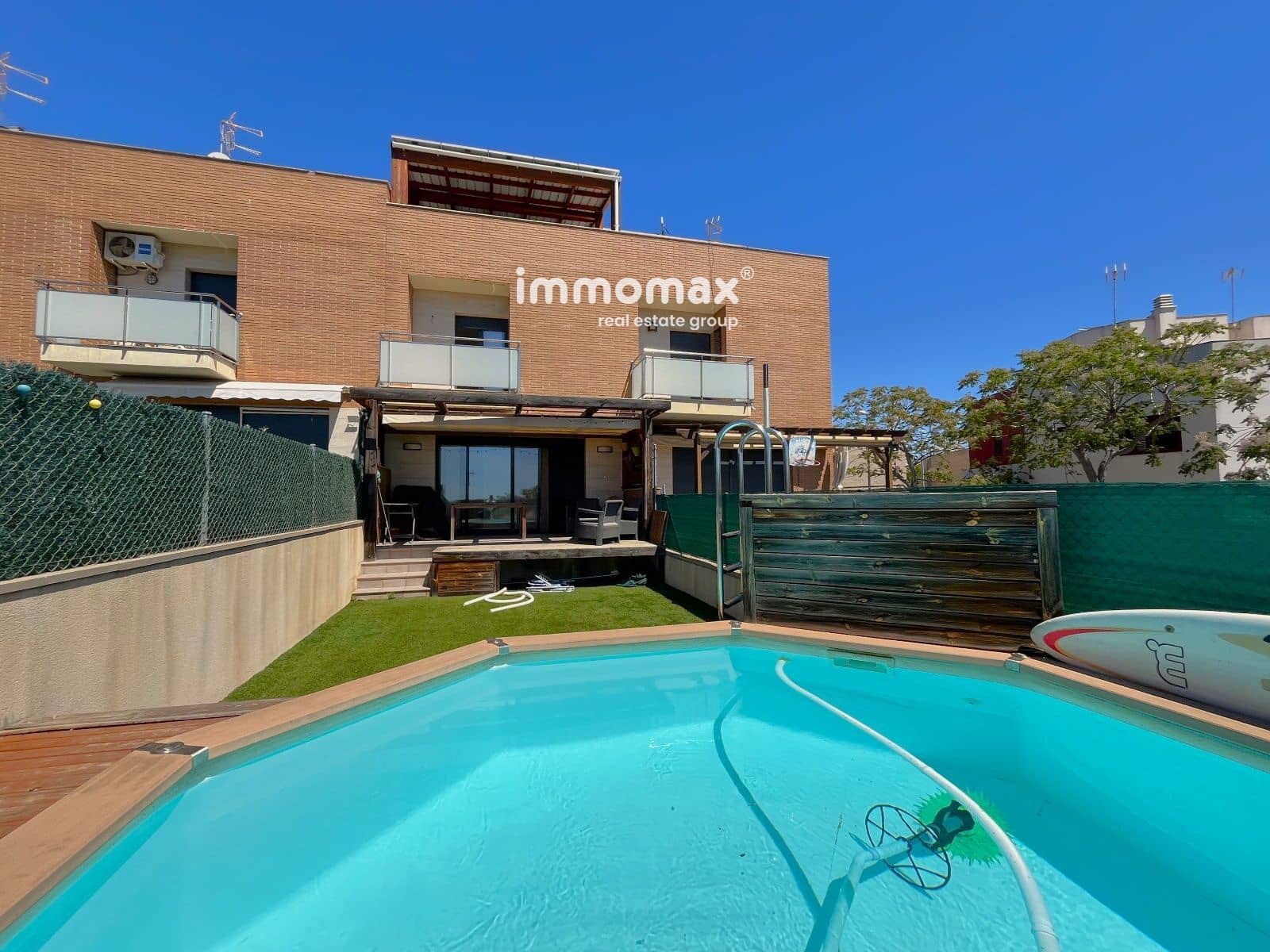 4 soveværelse Villa til salg i Vilanova i la Geltru med swimmingpool garage - € 430.000 (Ref: 8296418)