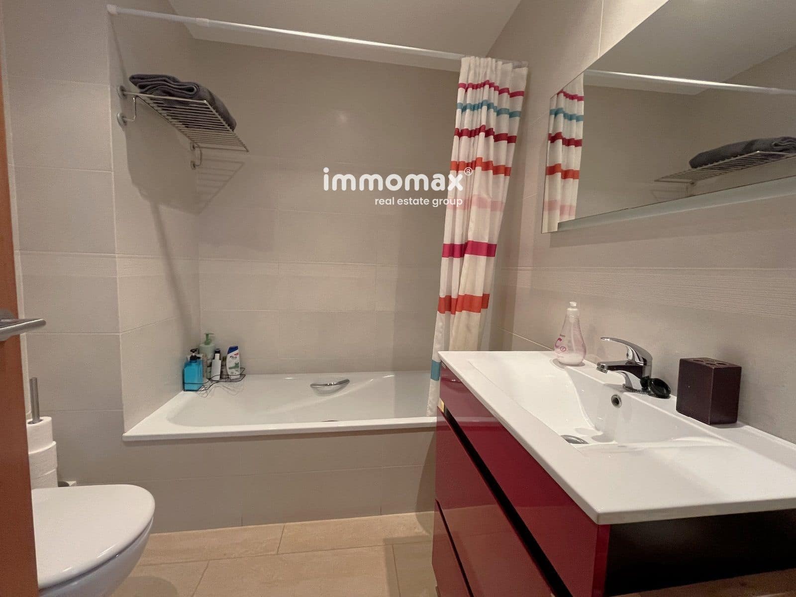 4 soveværelse Villa til salg i Vilanova i la Geltru med swimmingpool garage - € 430.000 (Ref: 8296418)