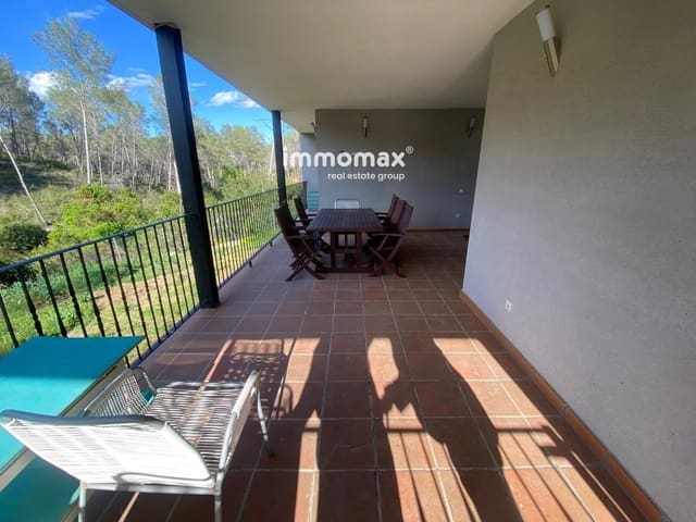 4 bedroom Villa for sale in Olivella with pool garage - € 345,000 (Ref: 8302131)