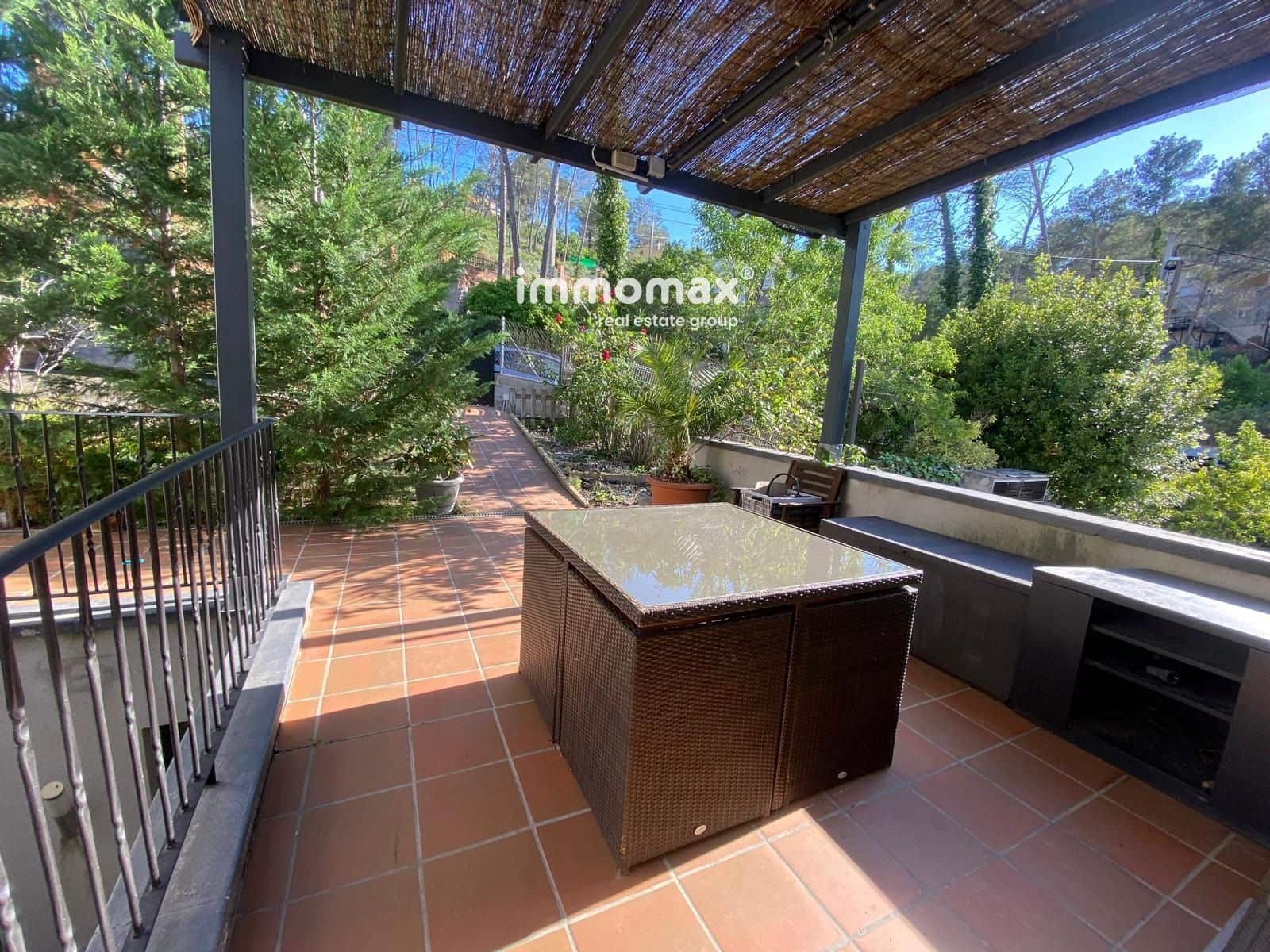 4 soverom Villa til salgs i Olivella med svømmebasseng garasje - € 345 000 (Ref: 8302131)