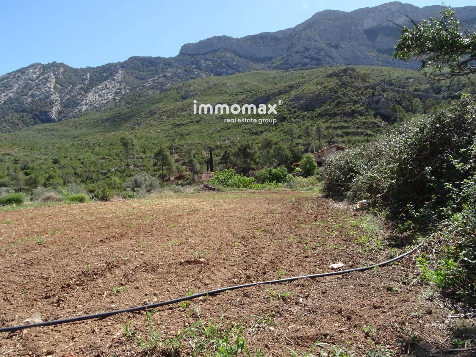 Grunde uden byggetilladelser til salg i Horta de Sant Joan - € 46.000 (Ref: 8321113)