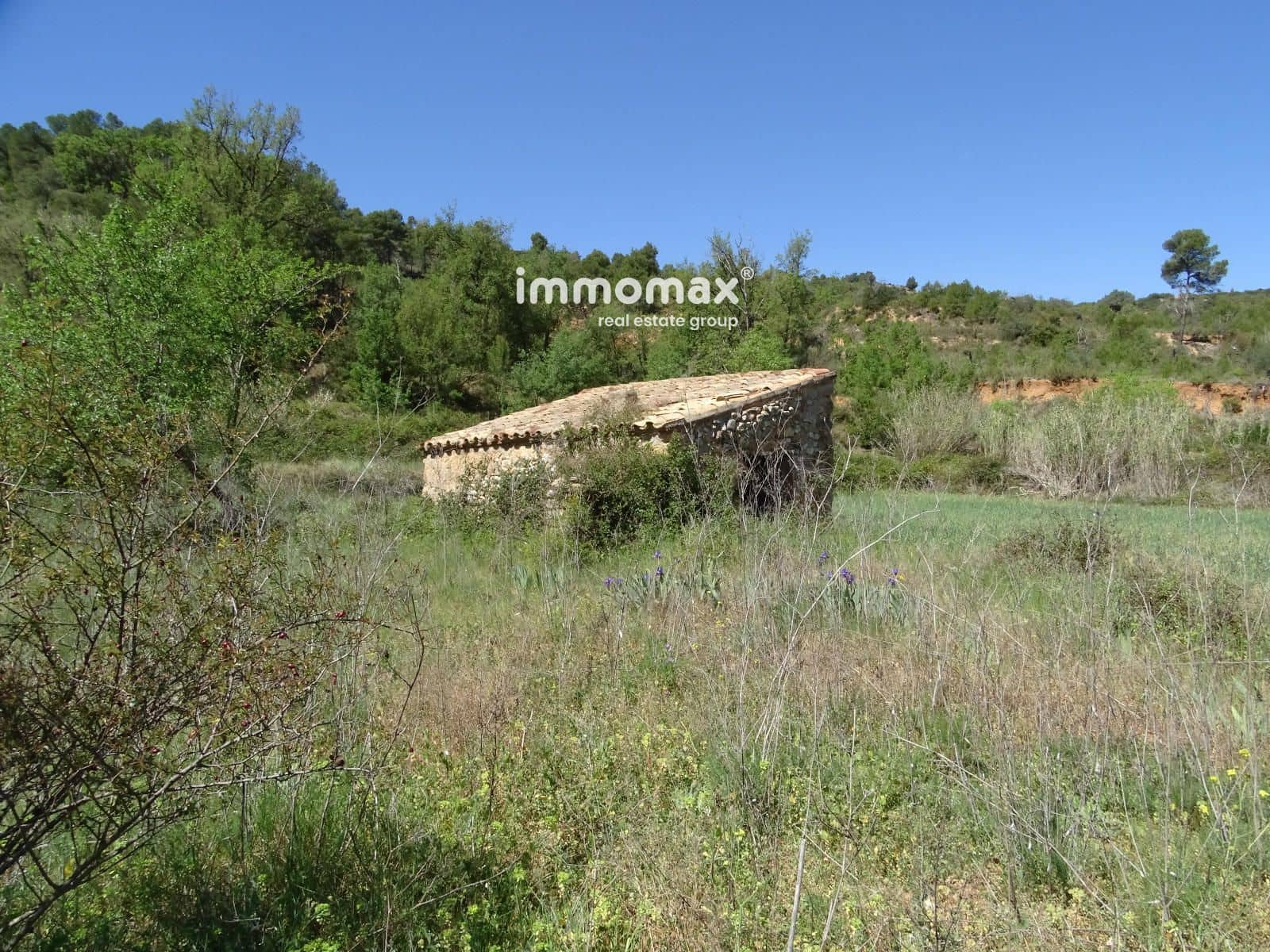 Grunde uden byggetilladelser til salg i Horta de Sant Joan - € 26.000 (Ref: 8321421)