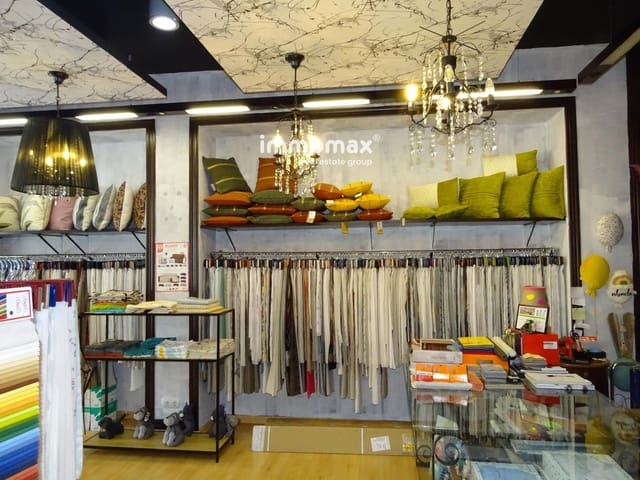 Commercial for sale in Tortosa - € 180,000 (Ref: 8323409)