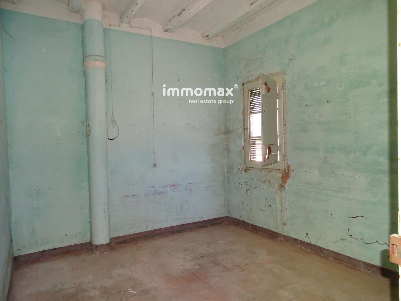 4 soverom Villa til salgs i Tortosa med garasje - € 126 000 (Ref: 8329085)