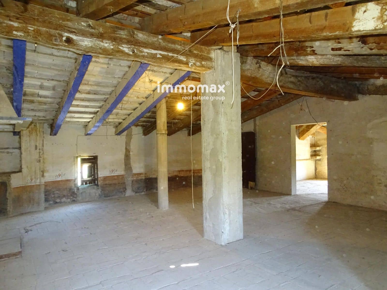 4 soverom Villa til salgs i Tortosa med garasje - € 126 000 (Ref: 8329085)