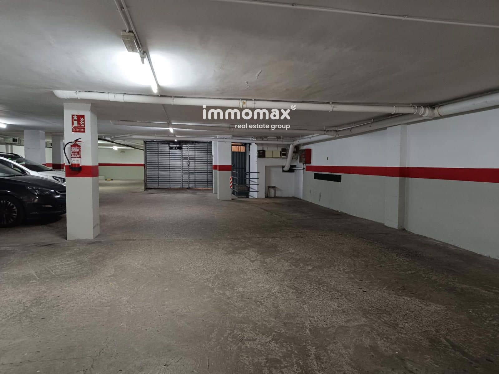 Garage zu verkaufen in Esplugues de Llobregat - 12.000 € (Ref: 8395436)