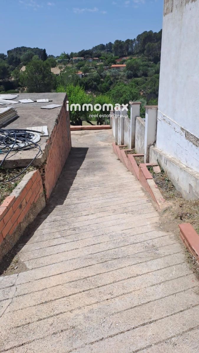 Bouwgrond te koop in Rubi - € 140.000 (Ref: 8436071)