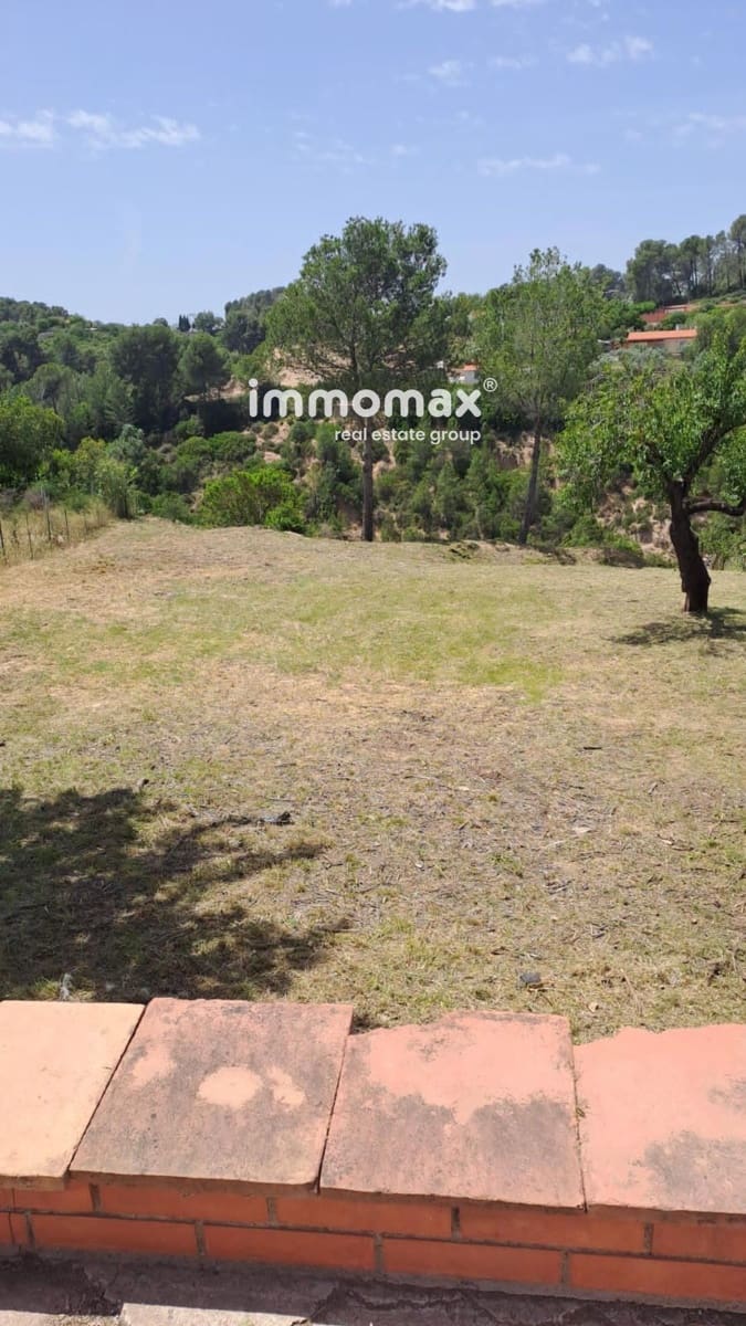 Bouwgrond te koop in Rubi - € 140.000 (Ref: 8436071)