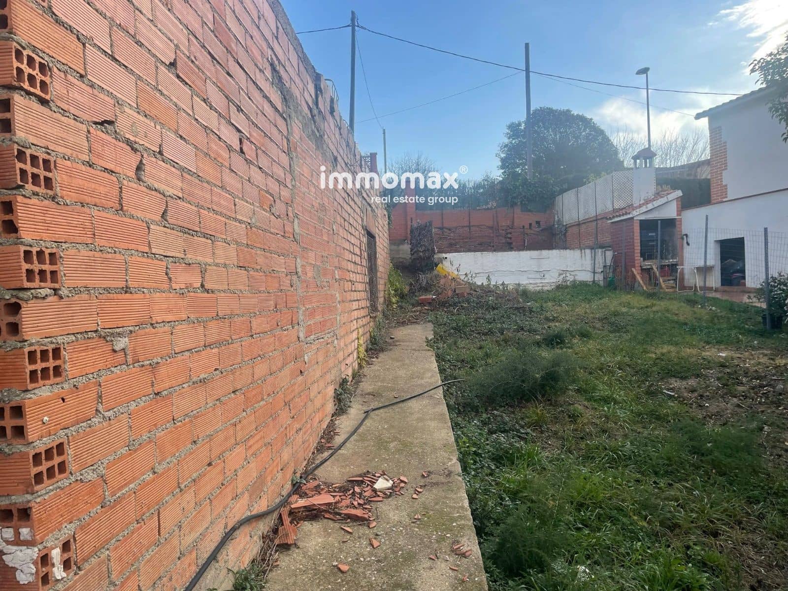 Bouwgrond te koop in Rubi - € 140.000 (Ref: 8436071)