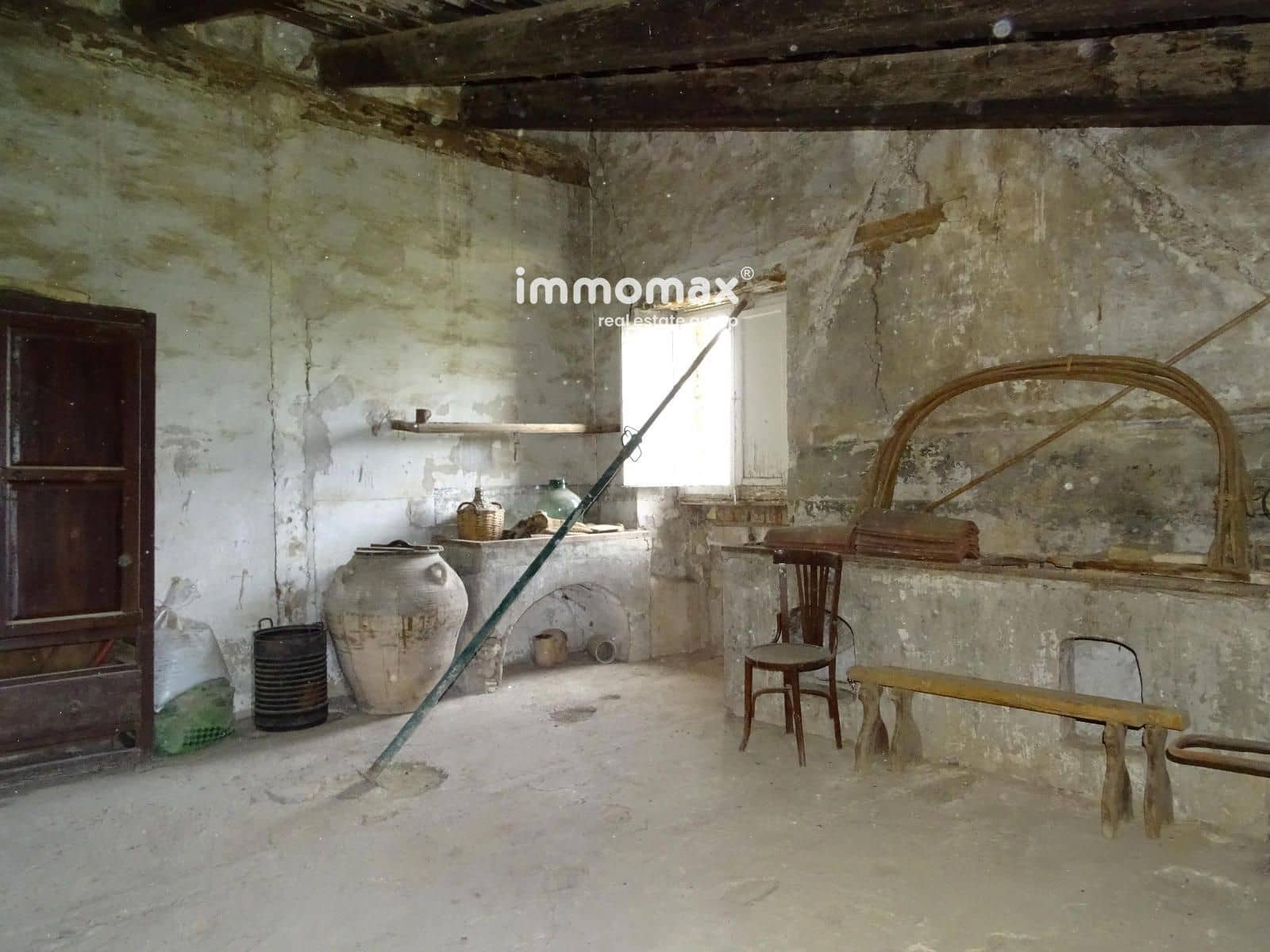 Grunde uden byggetilladelser til salg i Bitem - € 110.000 (Ref: 8489446)