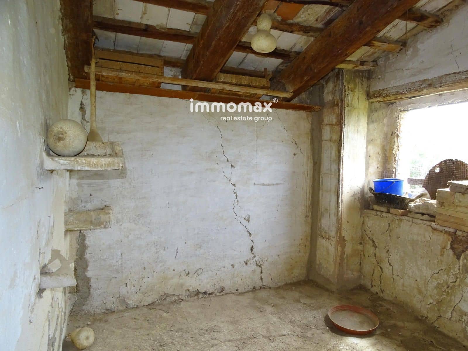 Grunde uden byggetilladelser til salg i Bitem - € 110.000 (Ref: 8489446)