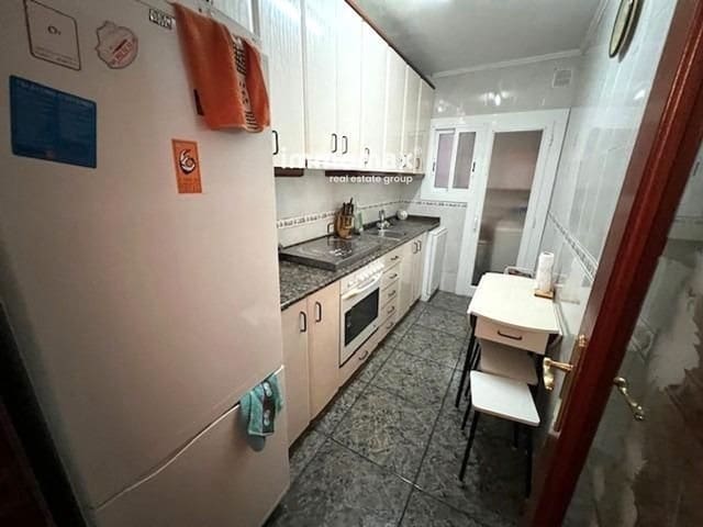 4 quarto Apartamento para venda em Esplugues de Llobregat com garagem - 330 000 € (Ref: 8520721)