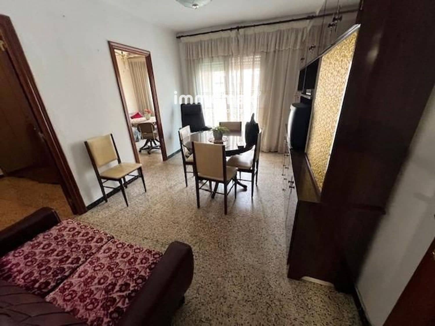 4 bedroom Flat for sale in Esplugues de Llobregat with garage - € 330,000 (Ref: 8520721)