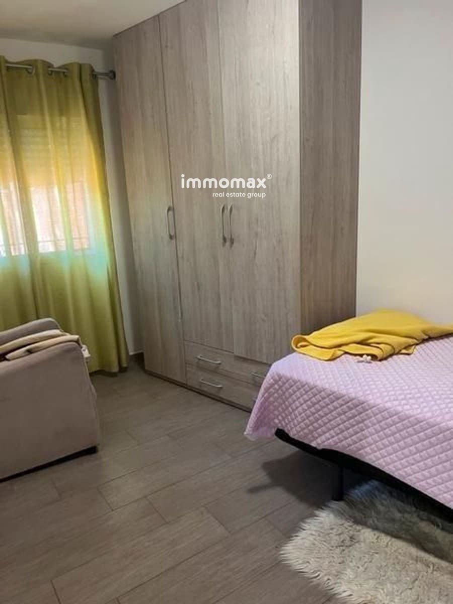 6 soveværelse Villa til salg i Sant Boi de Llobregat med garage - € 790.000 (Ref: 8524532)