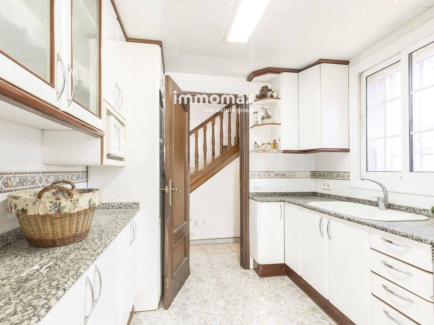 6 soveværelse Villa til salg i Sant Boi de Llobregat med garage - € 790.000 (Ref: 8524532)