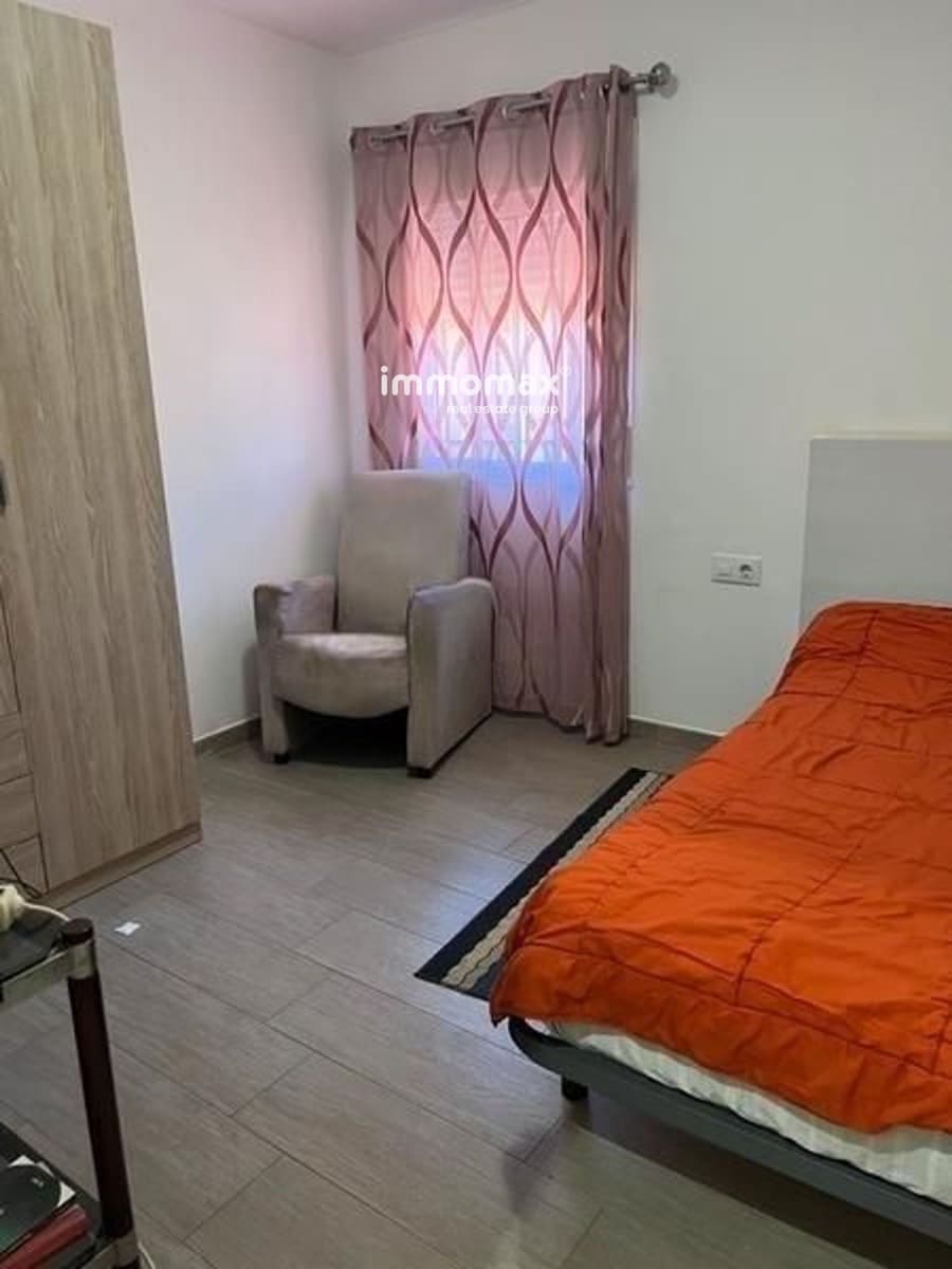 6 soveværelse Villa til salg i Sant Boi de Llobregat med garage - € 790.000 (Ref: 8524532)