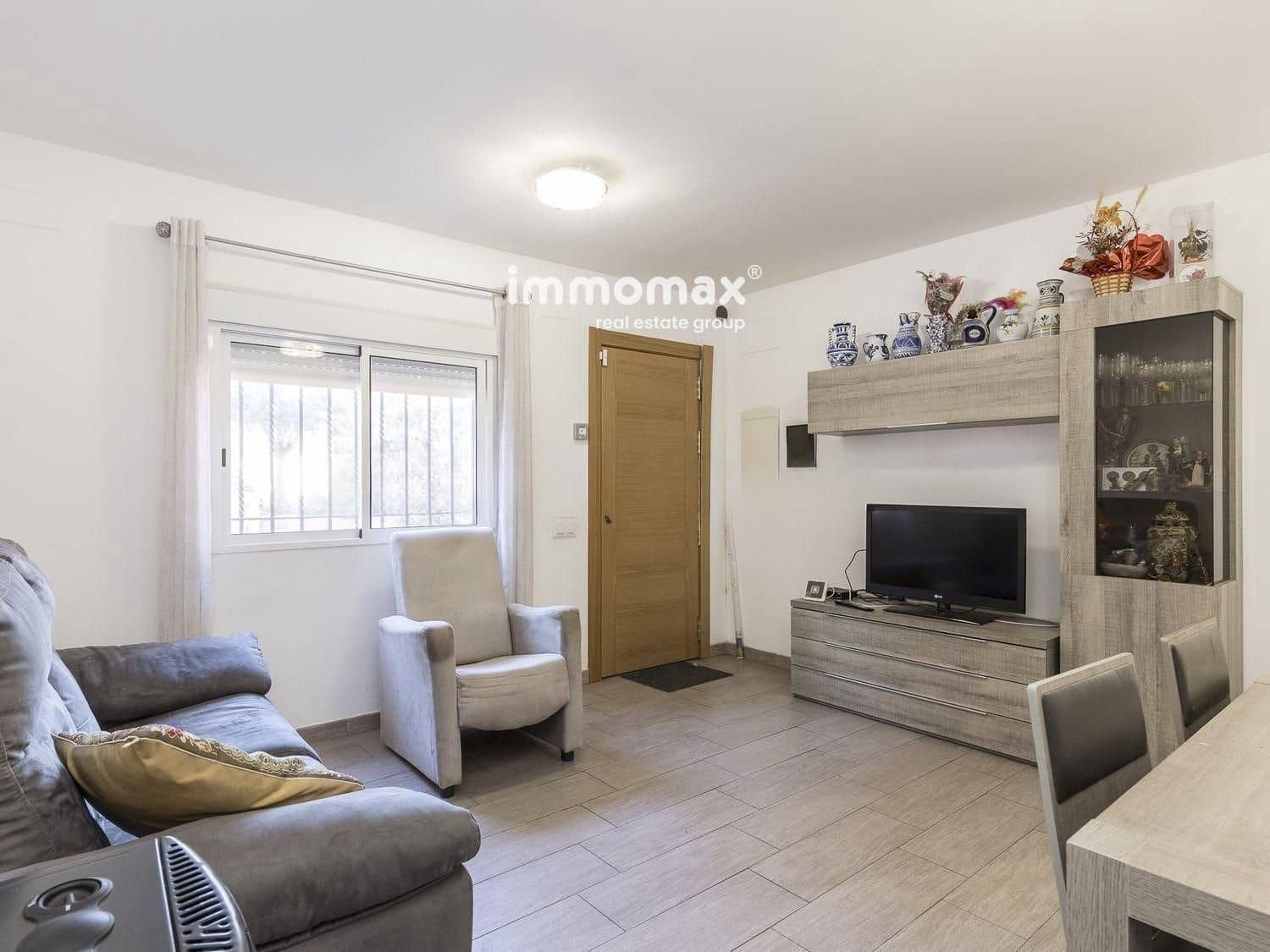 6 soveværelse Villa til salg i Sant Boi de Llobregat med garage - € 790.000 (Ref: 8524532)