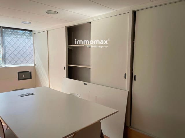 Office for rent in Provençals del Poblenou, Barcelona city - € 720 (Ref: 8532329)