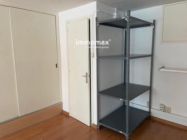 Office for rent in Provençals del Poblenou, Barcelona city - € 720 (Ref: 8532329)