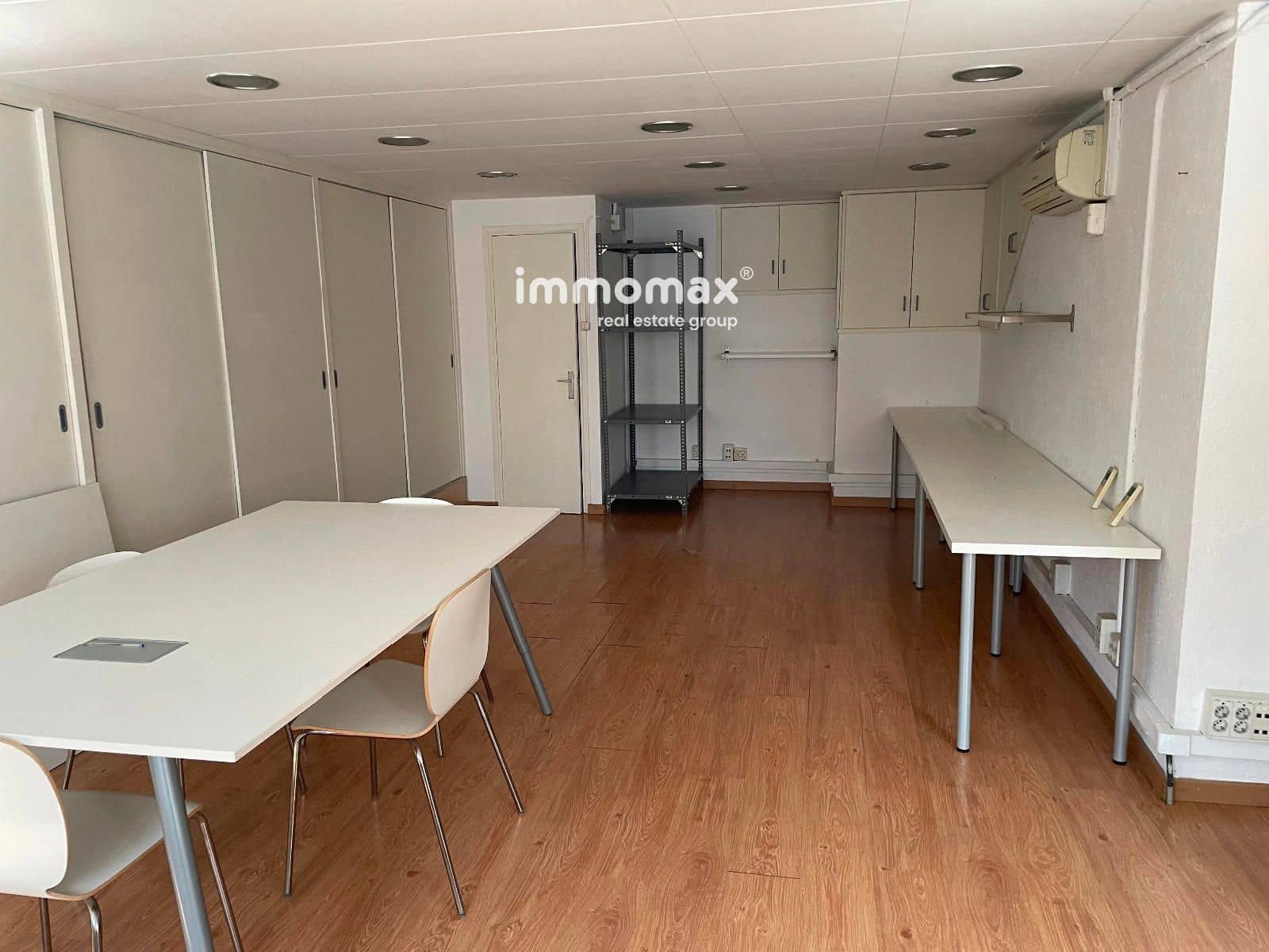 Biuro do wynajęcia w Miasto Barcelona - 720 € (Ref: 8532329)