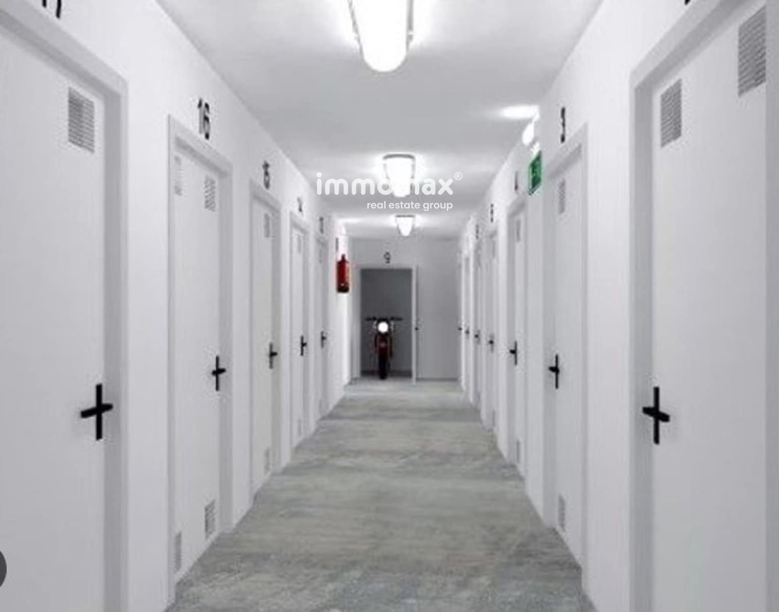 Erhverv til salg i Barcelona by - € 1.800.000 (Ref: 8552913)