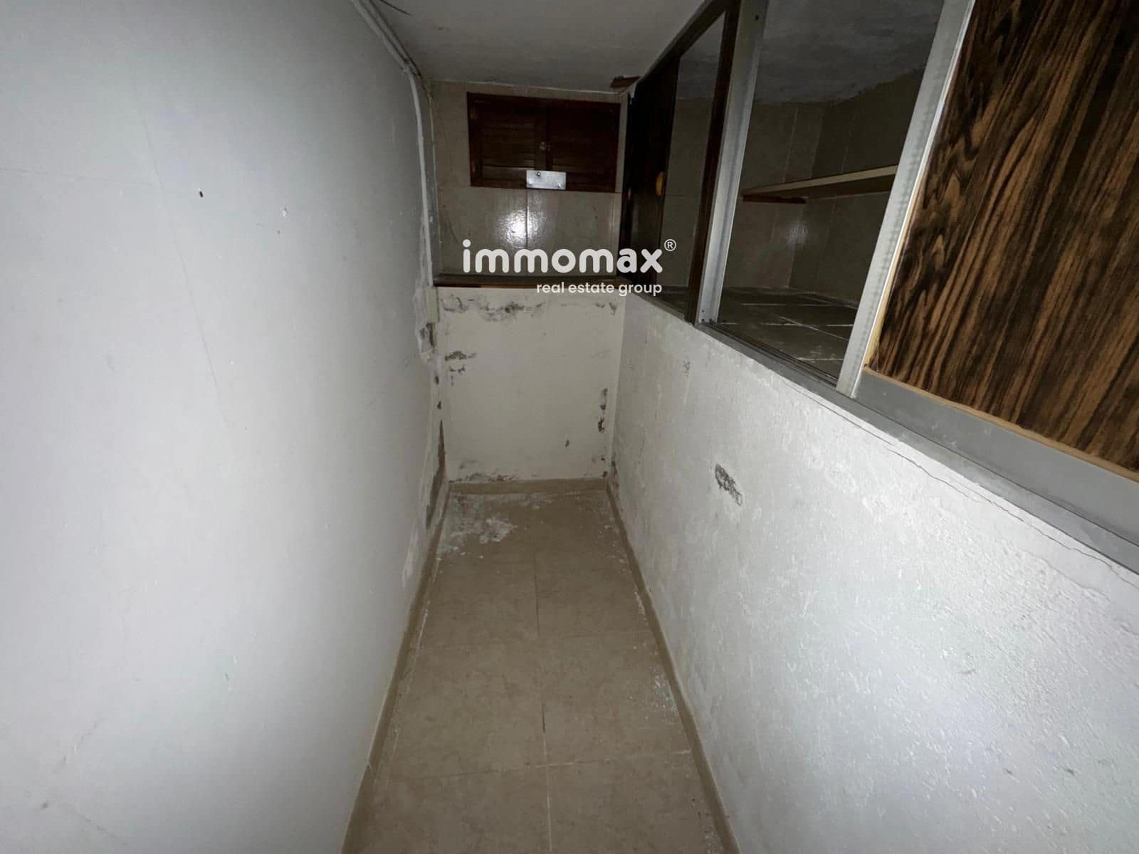 5 bedroom Villa for sale in Piera with pool - € 180,000 (Ref: 8553580)