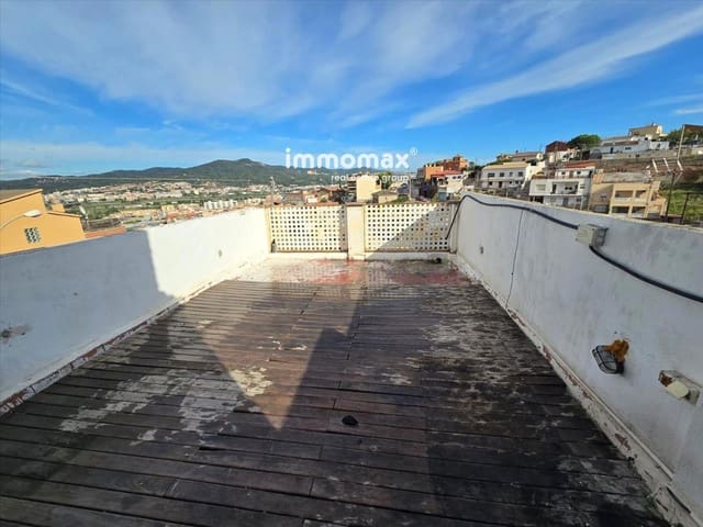 6 quarto Moradia para venda em Sant Vicenç dels Horts - 147 000 € (Ref: 8596117)