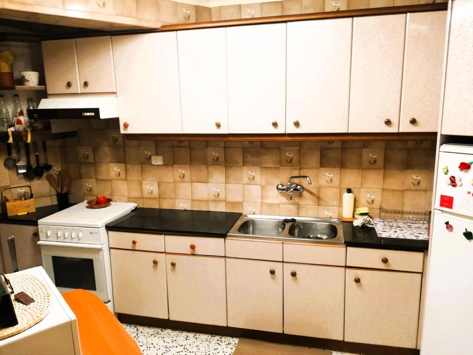 4 soveværelse Lejlighed til salg i Barcelona by - € 348.000 (Ref: 8619374)