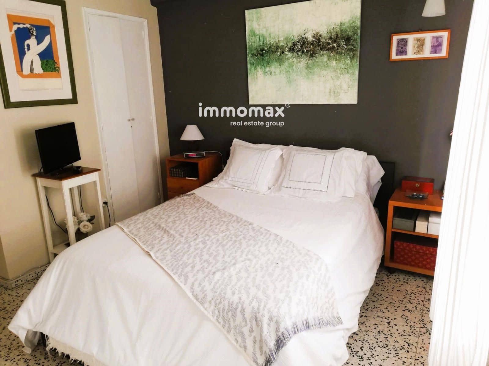 4 soveværelse Lejlighed til salg i Barcelona by - € 348.000 (Ref: 8619374)