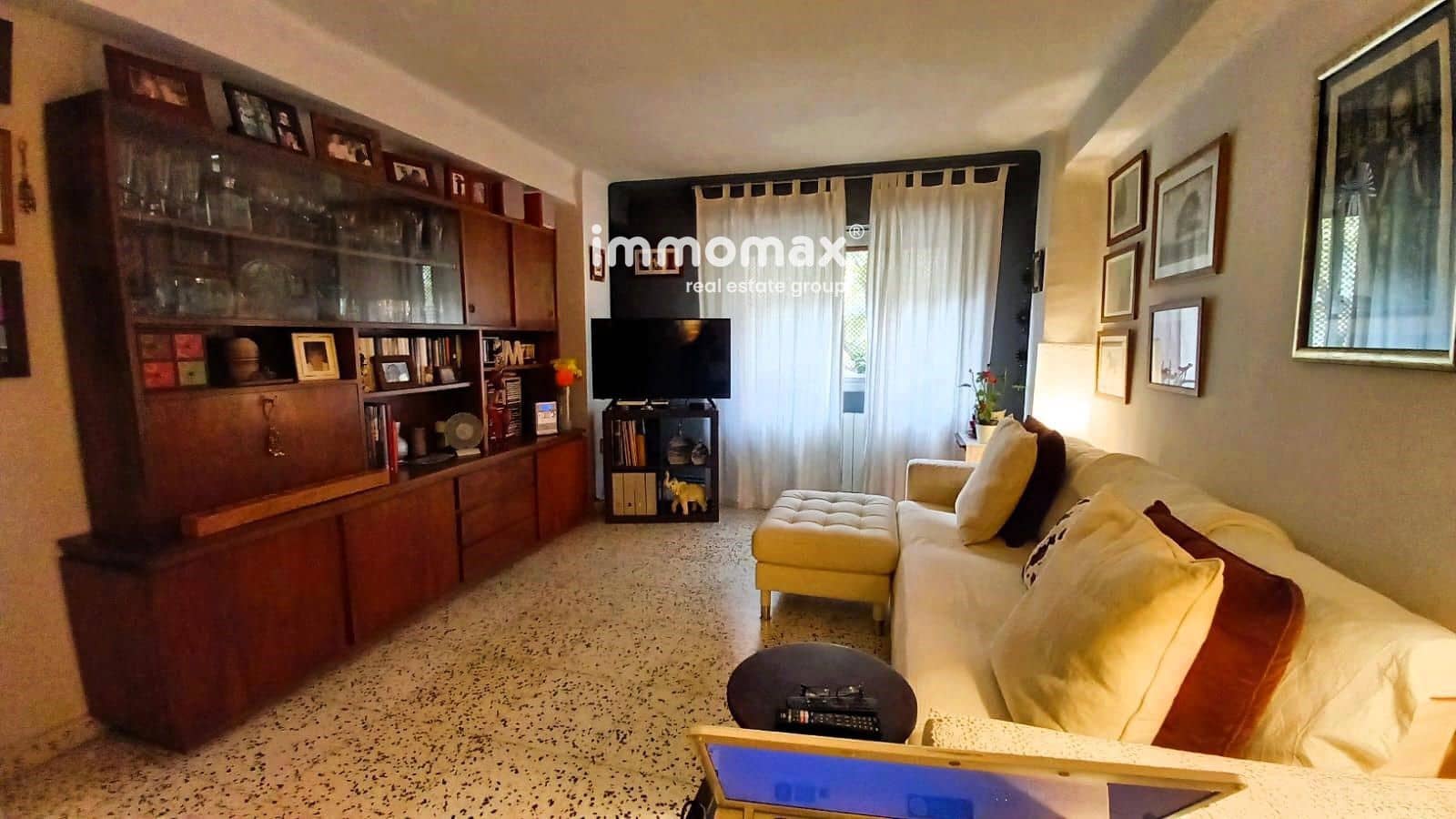 4 soveværelse Lejlighed til salg i Barcelona by - € 348.000 (Ref: 8619374)