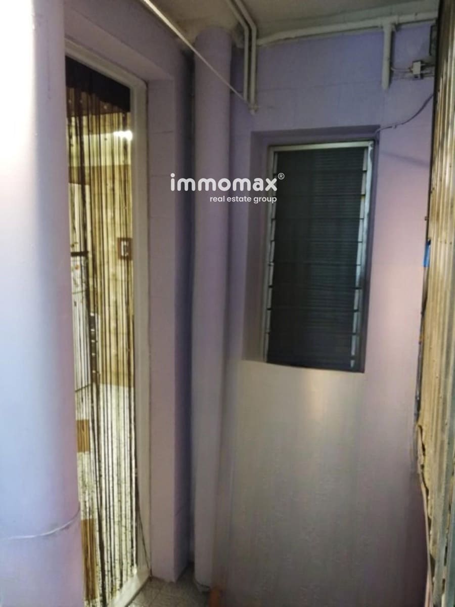 4 soveværelse Lejlighed til salg i Barcelona by - € 348.000 (Ref: 8619374)