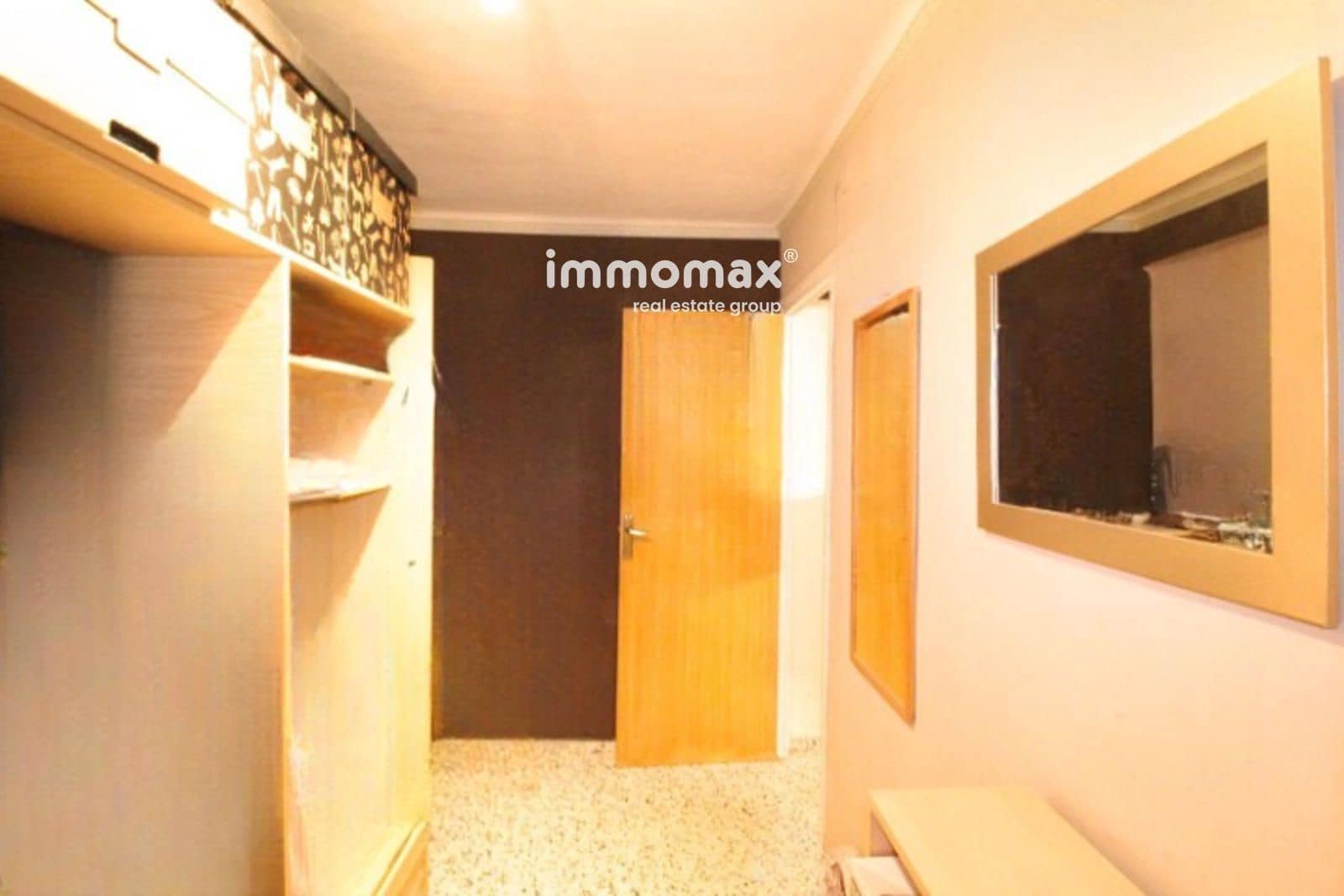 4 soveværelse Lejlighed til salg i Barcelona by - € 348.000 (Ref: 8619374)