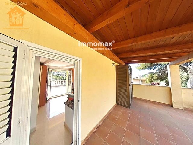 6 Zimmer Villa zu verkaufen in Sitges mit Garage - 750.000 € (Ref: 8625637)