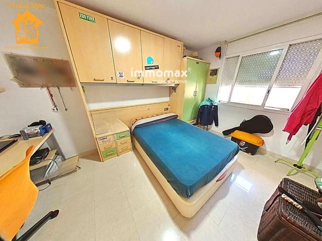 6 Zimmer Villa zu verkaufen in Sitges mit Garage - 750.000 € (Ref: 8625637)