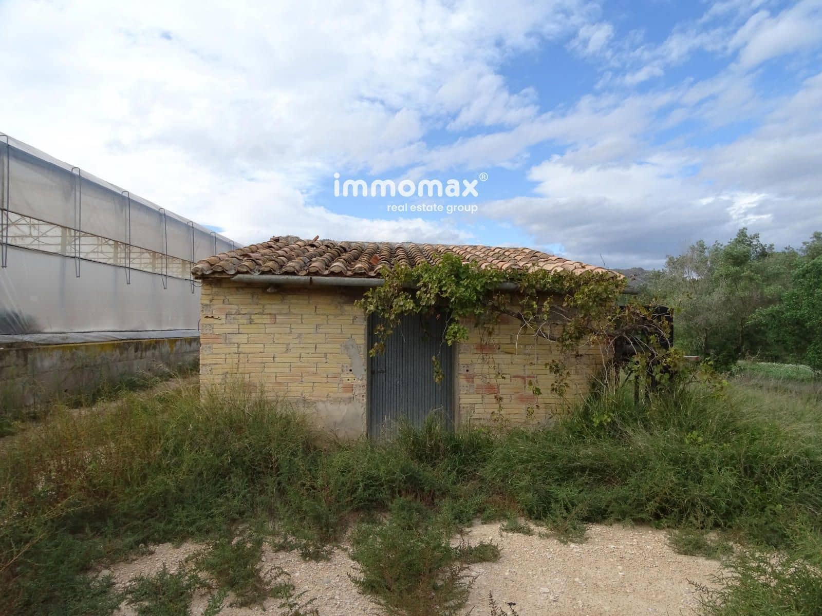 Ubebygd land til salgs i El Pinell de Brai - € 91 000 (Ref: 8639922)