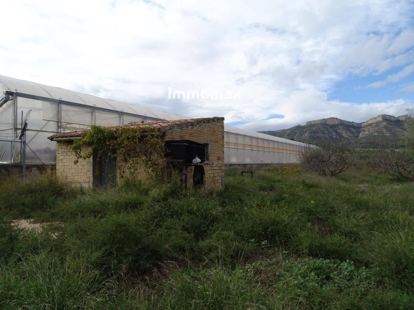 Ubebygd land til salgs i El Pinell de Brai - € 91 000 (Ref: 8639922)