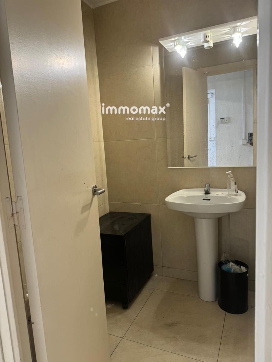 Erhverv til leje i Sant Boi de Llobregat - € 6.500 (Ref: 8645468)