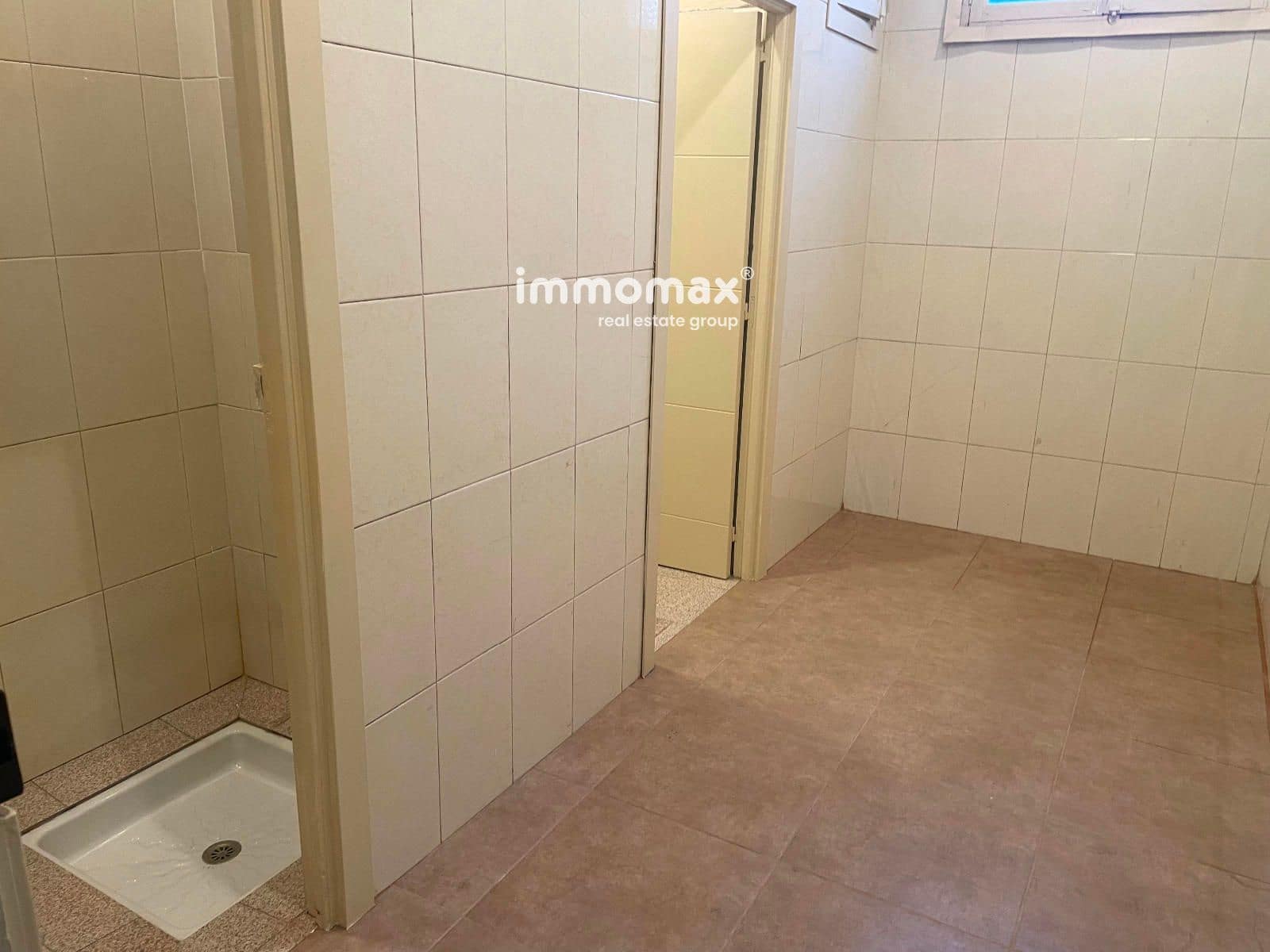 Erhverv til leje i Sant Boi de Llobregat - € 6.500 (Ref: 8645468)