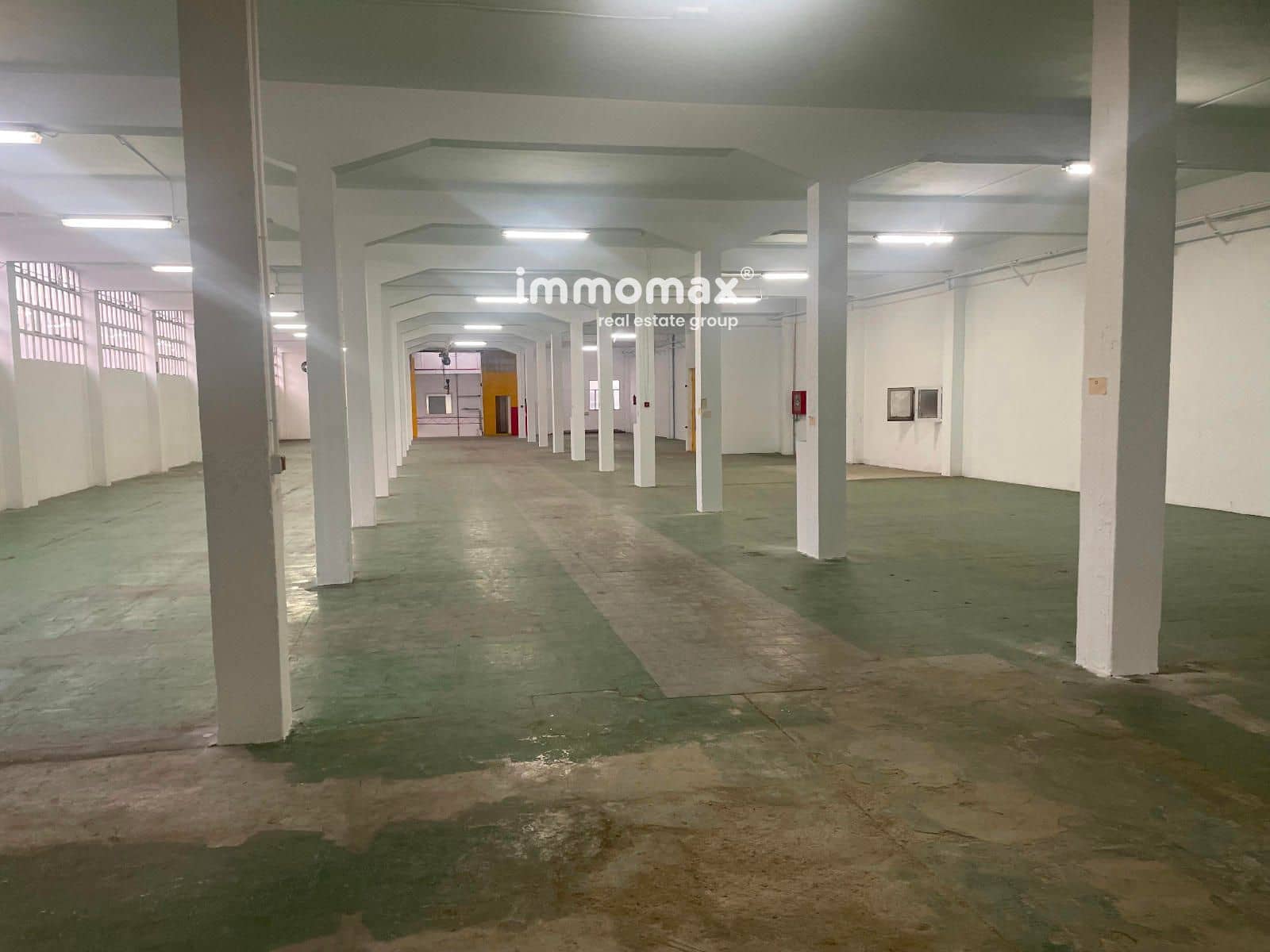 Erhverv til leje i Sant Boi de Llobregat - € 6.500 (Ref: 8645468)