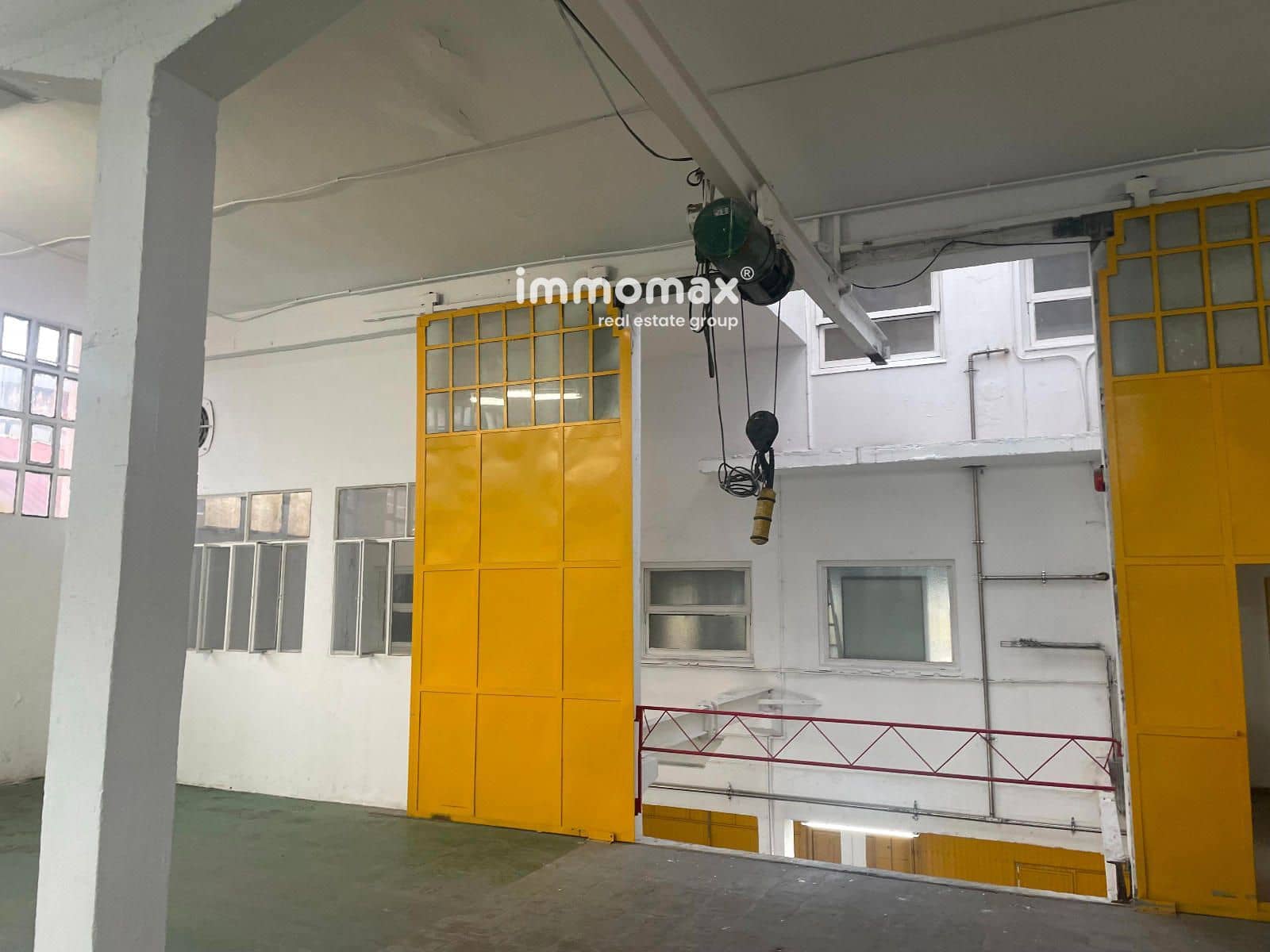 Erhverv til leje i Sant Boi de Llobregat - € 6.500 (Ref: 8645468)