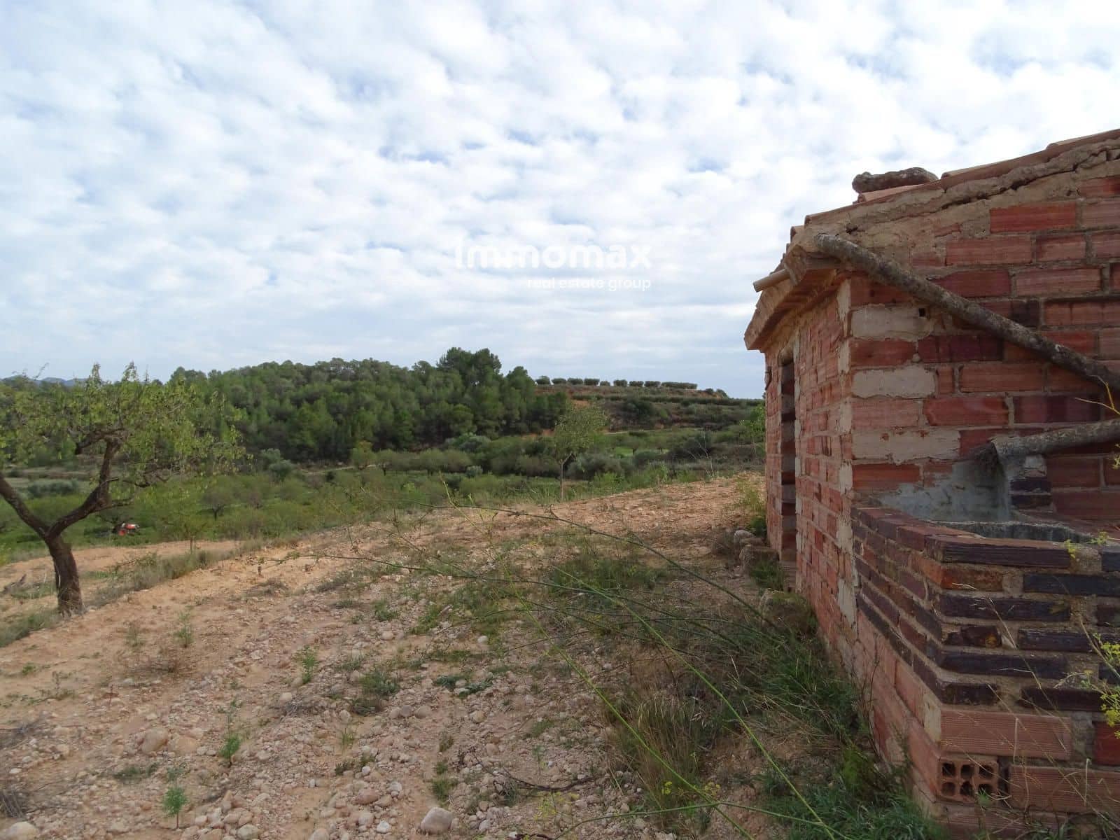 Grunde uden byggetilladelser til salg i El Pinell de Brai - € 23.000 (Ref: 8655465)