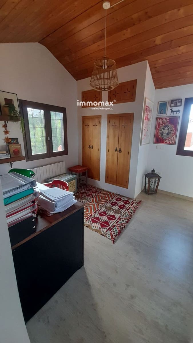 4 soveværelse Villa til salg i Sant Pere de Ribes med swimmingpool garage - € 720.000 (Ref: 8661372)