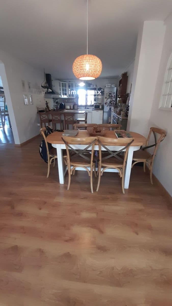 4 soveværelse Villa til salg i Sant Pere de Ribes med swimmingpool garage - € 720.000 (Ref: 8661372)