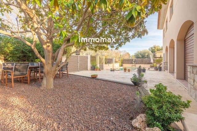 5 soveværelse Villa til salg i Vilanova i la Geltrú med swimmingpool garage - € 860.000 (Ref: 8674883)