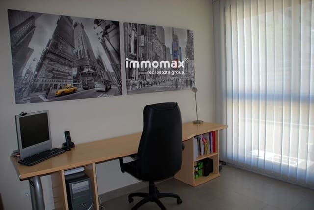 5 soverom Hus til salgs i Vilanova i la Geltrú med garasje - € 675 000 (Ref: 8674886)