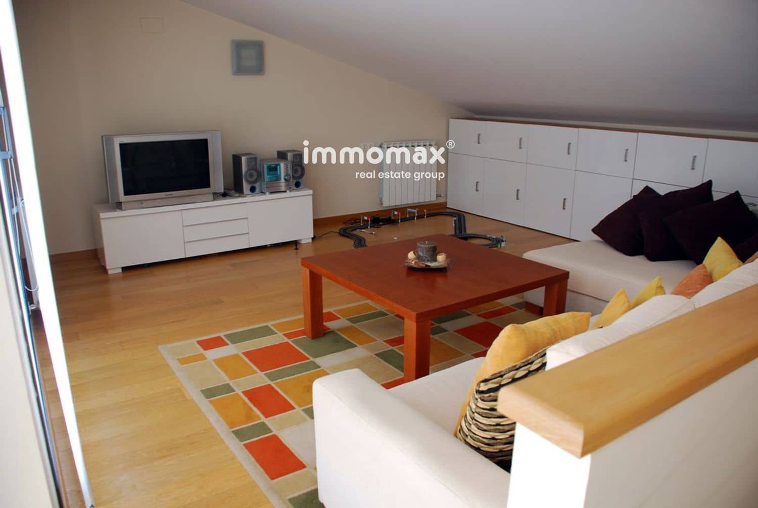 5 soveværelse Byhus til salg i Vilanova i la Geltru med garage - € 675.000 (Ref: 8674886)