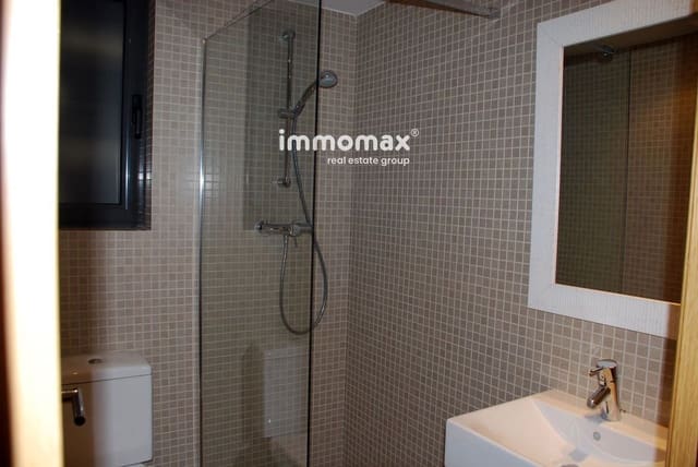 5 soverom Hus til salgs i Vilanova i la Geltrú med garasje - € 675 000 (Ref: 8674886)