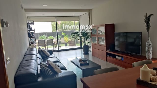 5 soverom Hus til salgs i Vilanova i la Geltrú med garasje - € 675 000 (Ref: 8674886)