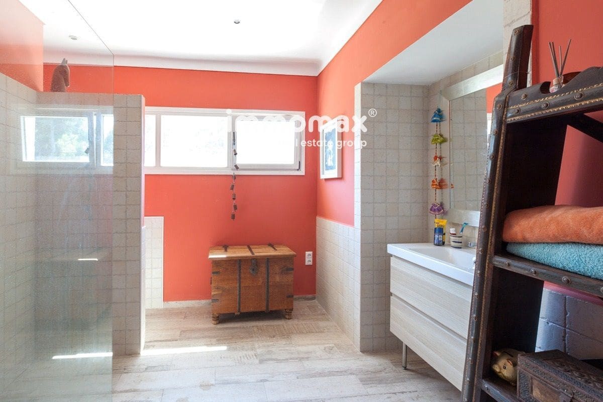 6 soveværelse Villa til salg i Castelldefels med swimmingpool garage - € 2.199.000 (Ref: 8674888)