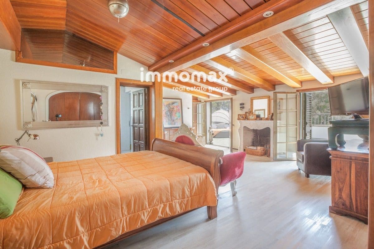 6 soveværelse Villa til salg i Castelldefels med swimmingpool garage - € 2.199.000 (Ref: 8674888)